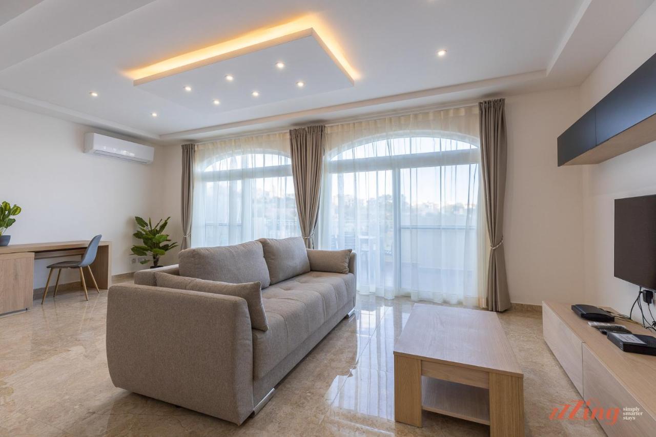 Gozo - Apartment With Stunning Views & Shared Pool 자프라 외부 사진